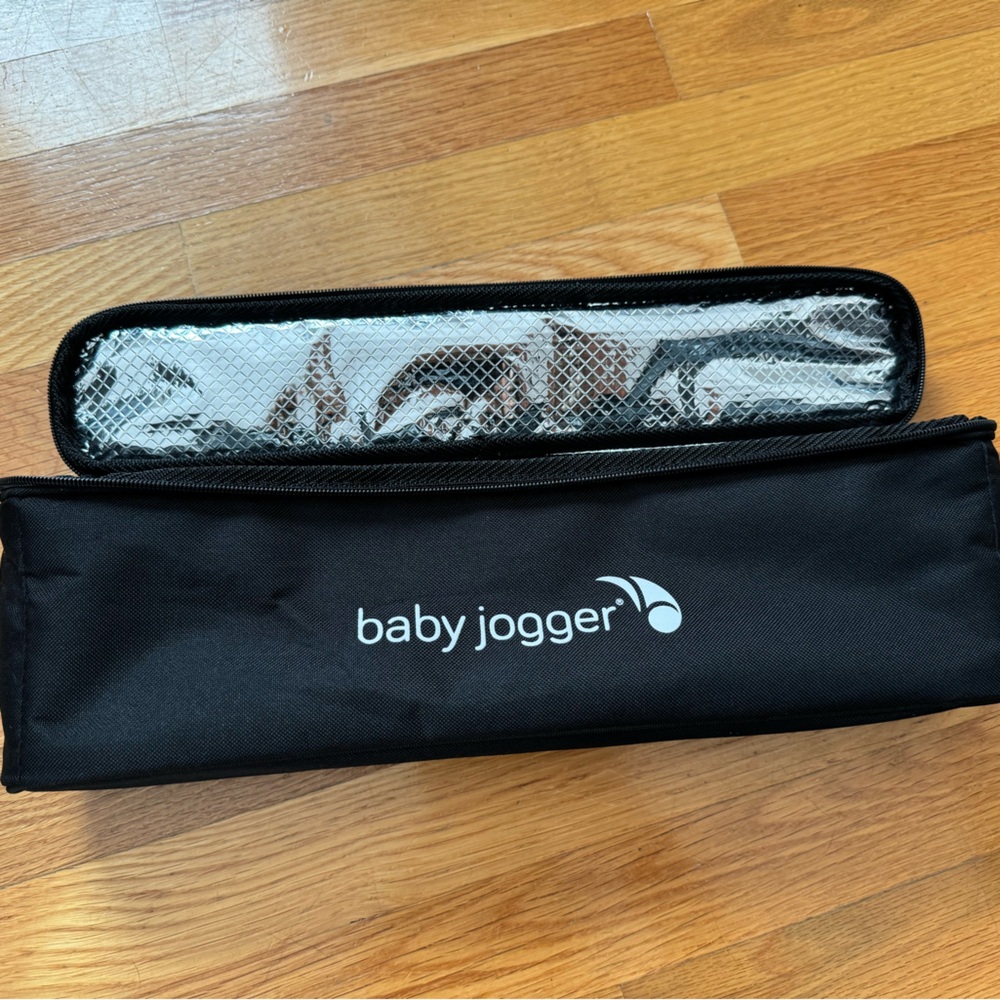 Baby Jogger, Stroller Cooler Bag - like new !